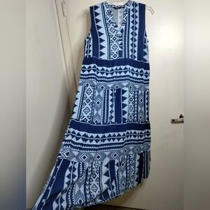 Mlle Gabrielle (Sz L) Navy & Blue Rayon  Geometric Pattern Sleeveless Maxi Dress